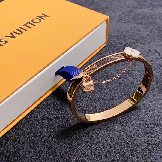 LV Bracelet 11lyh32